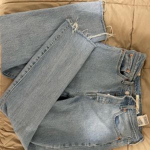 Levi’s wedgie icon jeans!